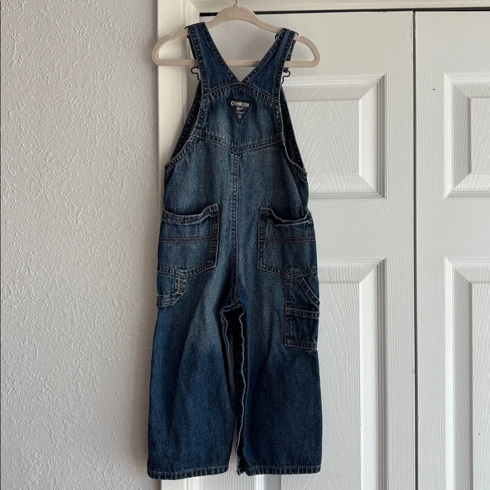 OshKosh Bgosh size 24m